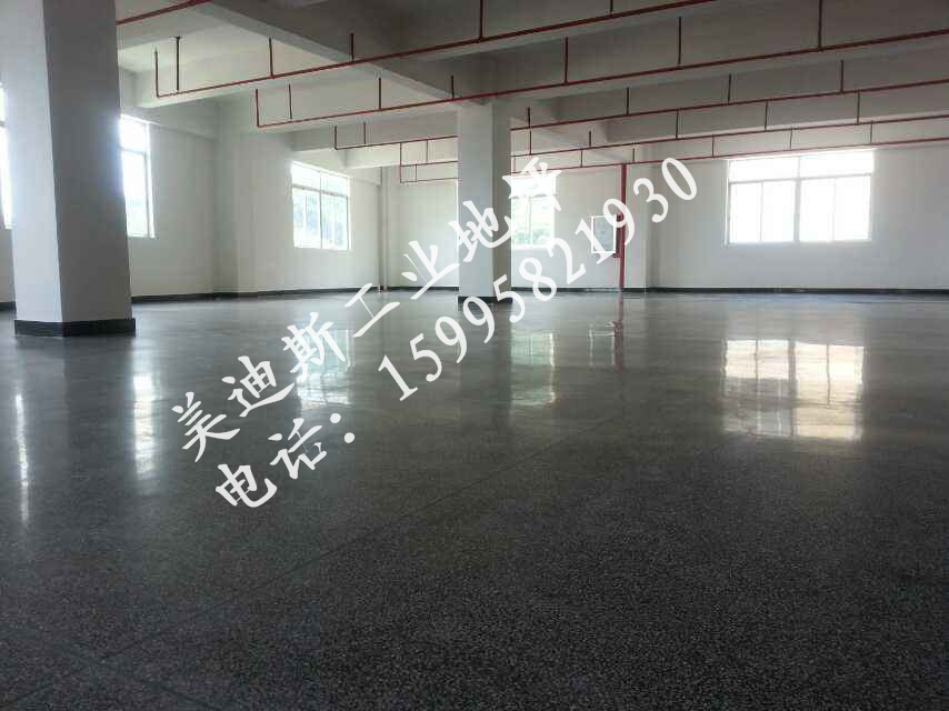 ����˽����̽